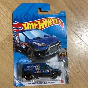 🍂 4/$20 🍂 New! Hot Wheels HW Metro Ford Transit Connect
